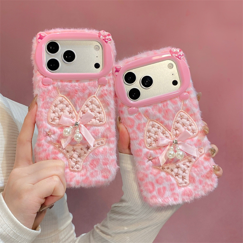 Чехол-накладка Pearl Bikini De – обзор и цена Apple Iphone 15